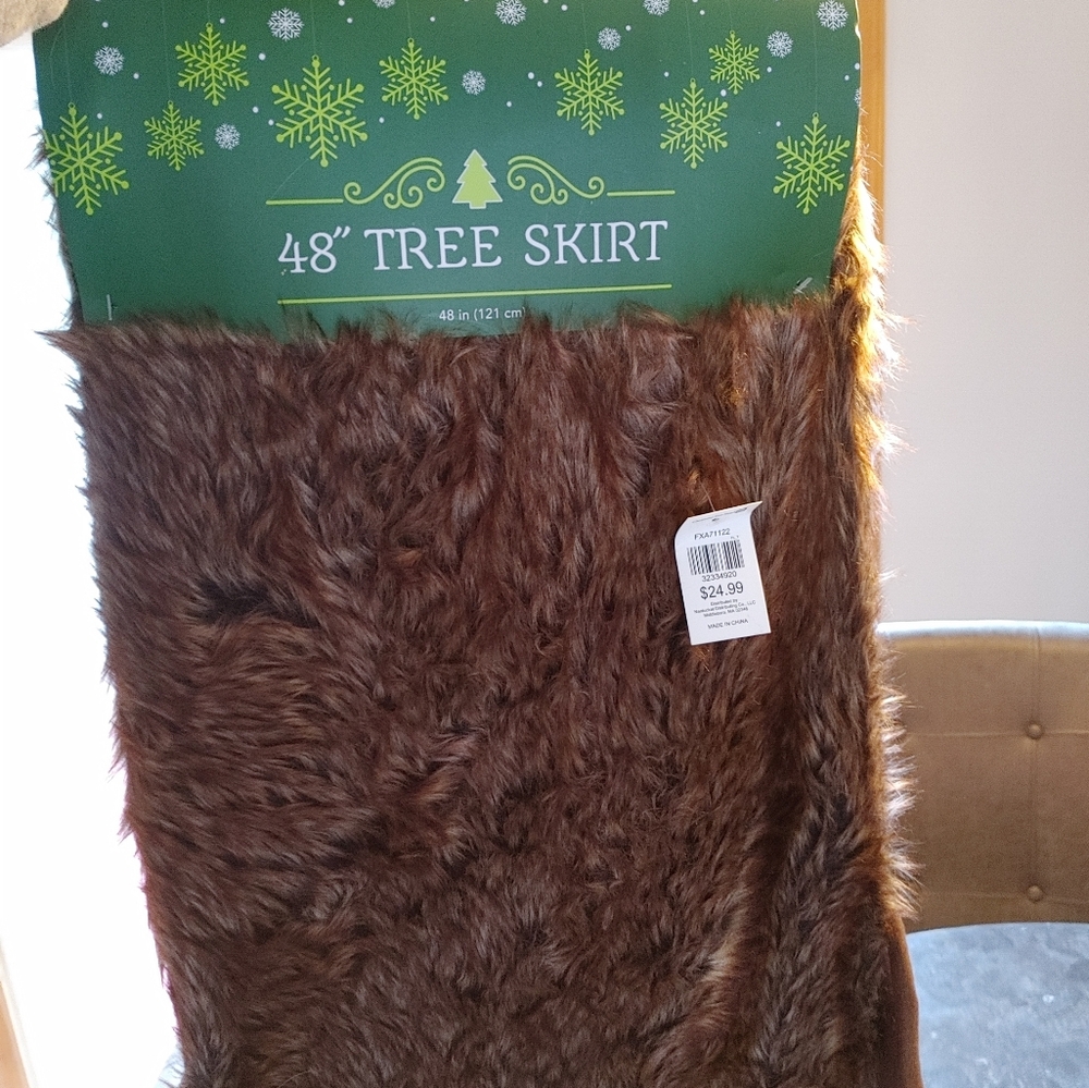 48 inch fur tree skirt